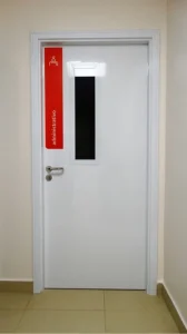 Puertas para hospital portall batiente con visor